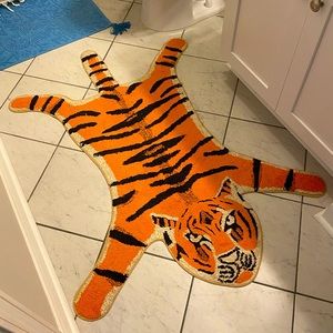 Urban outfitters Tiger mat